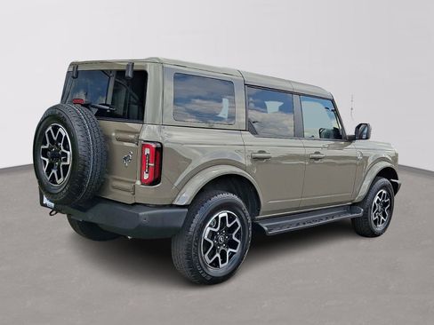 Used 2025 Ford Bronco Outer Banks AWD/4WD image 6