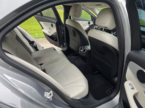 Used 2015 Mercedes-Benz C 300 Sedan image 29
