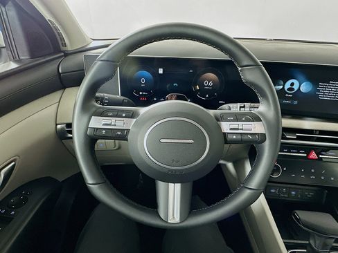 New 2025 Hyundai Tucson SEL image 11