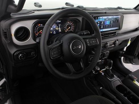 New 2026 Jeep Gladiator Sport image 8