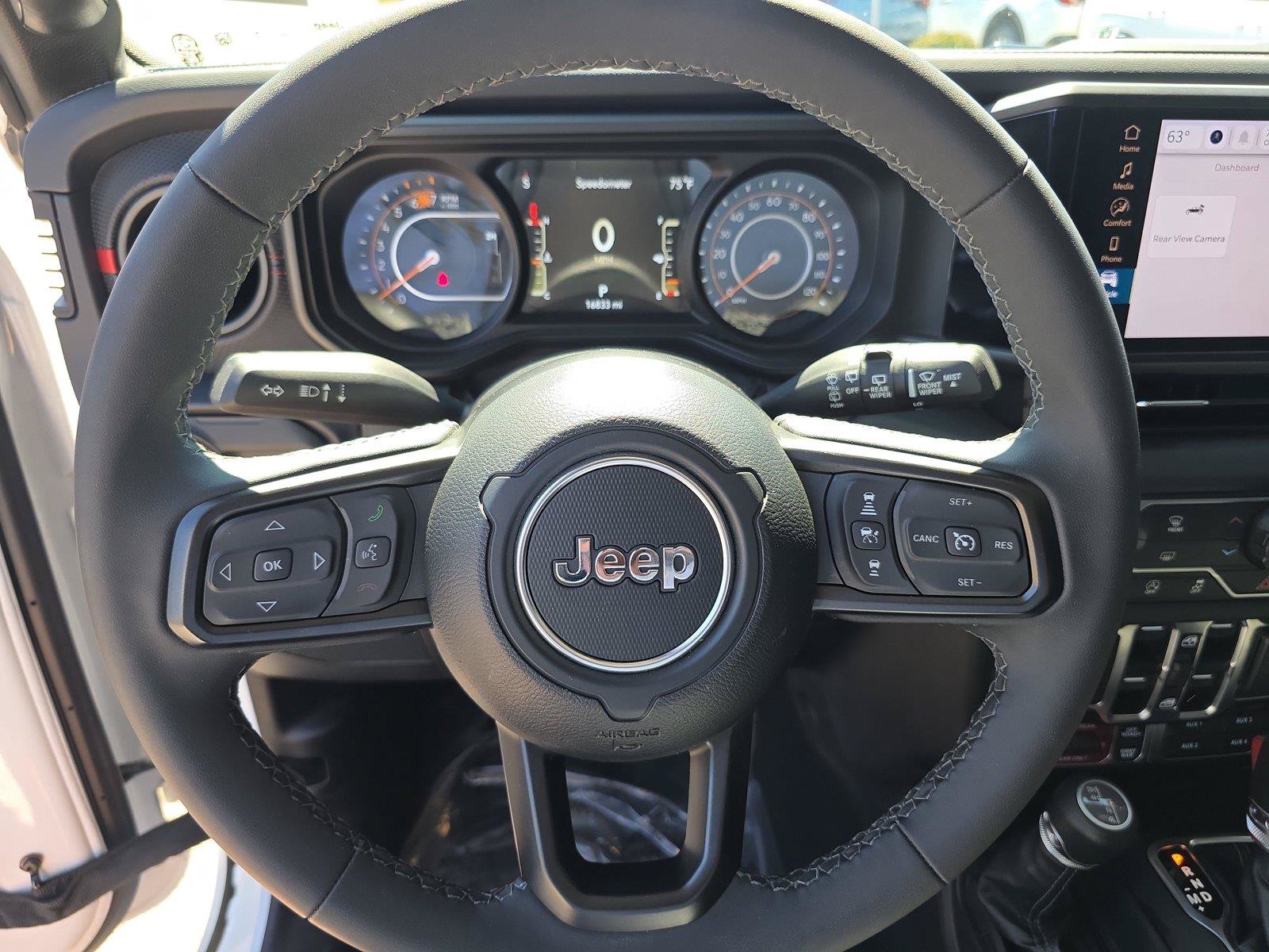 Used 2026 Jeep Wrangler Unlimited Rubicon AWD/4WD image 42