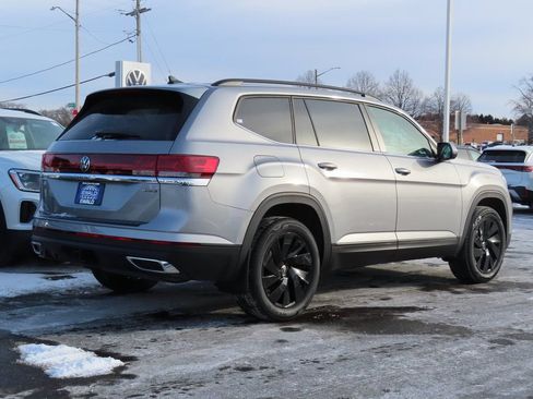 New 2026 Volkswagen Atlas SE AWD/4WD image 3