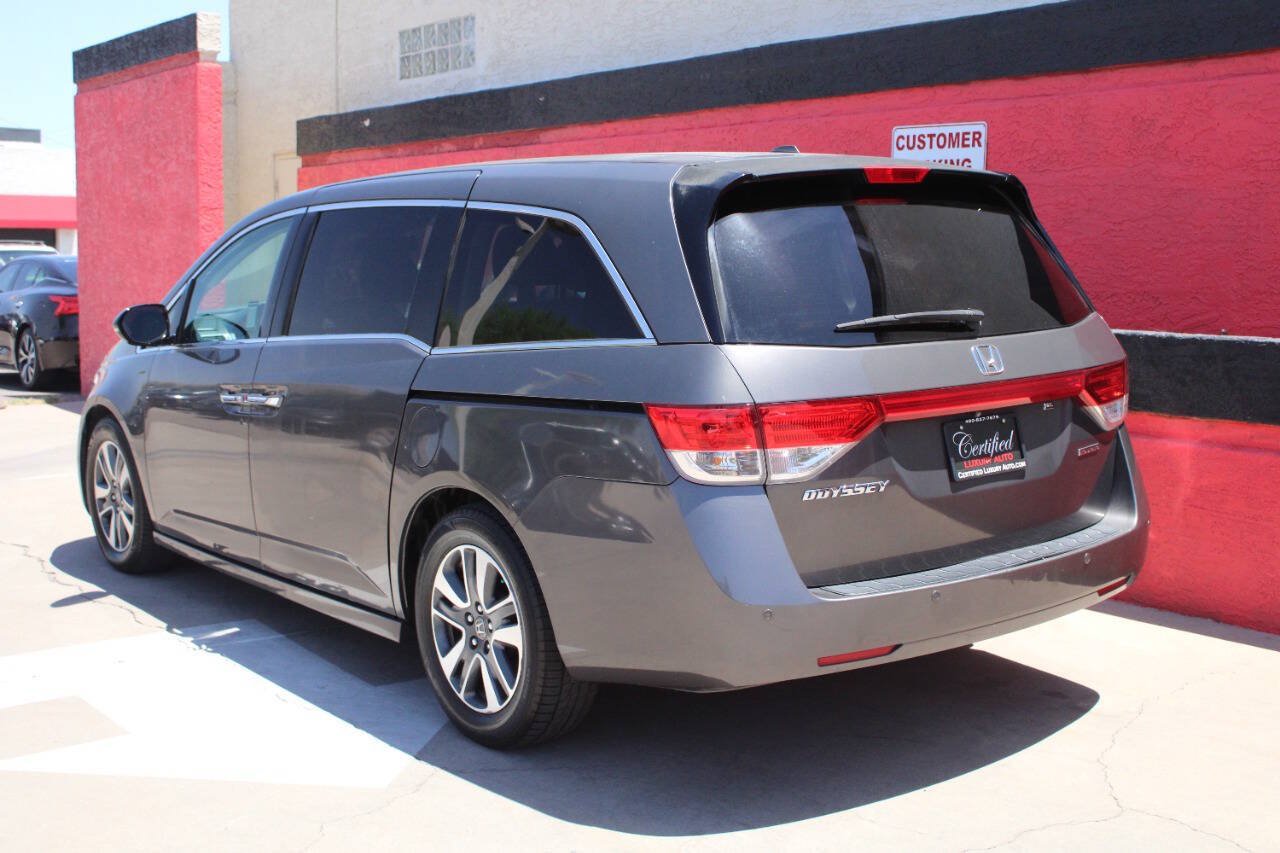 Used 2017 Honda Odyssey Touring image 9