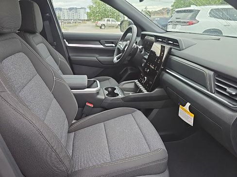 New 2027 GMC Terrain Elevation FWD image 10
