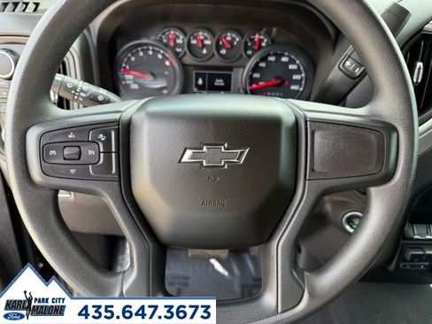 Used 2023 Chevrolet Silverado 1500 Custom Trail Boss AWD/4WD image 19