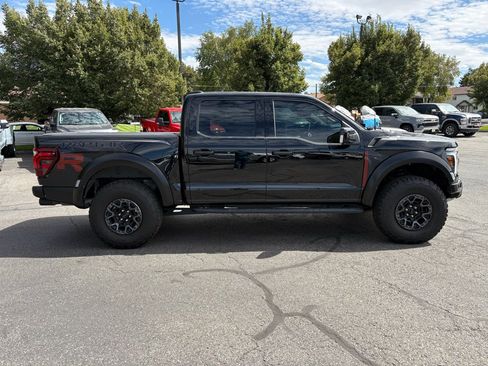 Used 2024 Ford F150 Raptor w/ Equipment Group 803A Raptor R AWD/4WD image 6