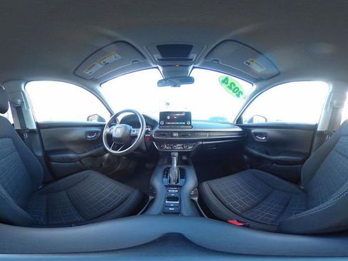 Used 2024 Honda HR-V LX image 36