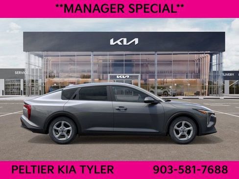 New 2025 Kia K4 LXS image 7