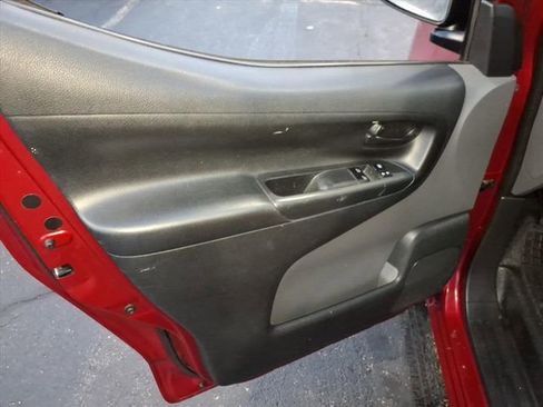 Used 2017 Chevrolet City Express LS image 17