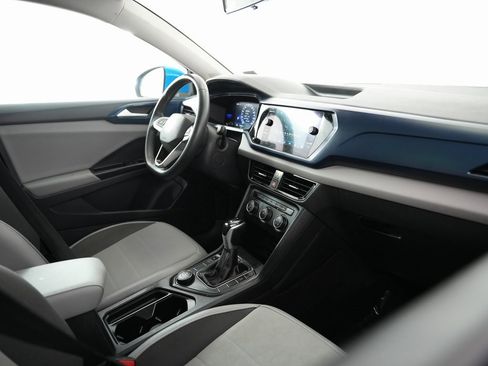 Used 2022 Volkswagen Taos SE image 51