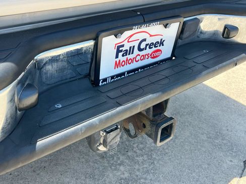 Used 2004 GMC Sierra 1500 SLE w/ Safe And Sound Package RWD image 39