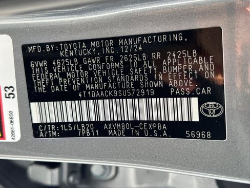 Used 2025 Toyota Camry XSE FWD image 28