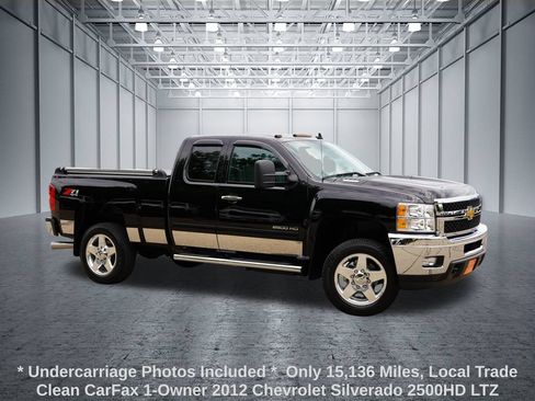 Used 2012 Chevrolet Silverado 2500 LTZ w/ LTZ Plus Package AWD/4WD image 3