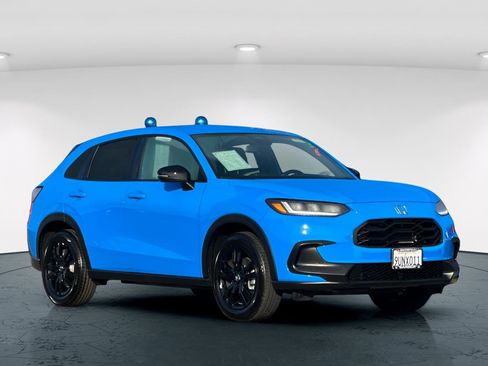 Certified 2026 Honda HR-V Sport image 8