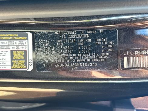 Used 2022 Kia Carnival LX FWD image 23