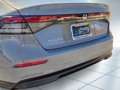 Certified 2025 Honda Accord SE image 7