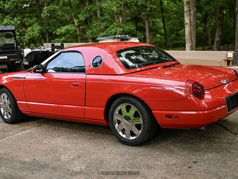 Used 2002 Ford Thunderbird RWD image 6