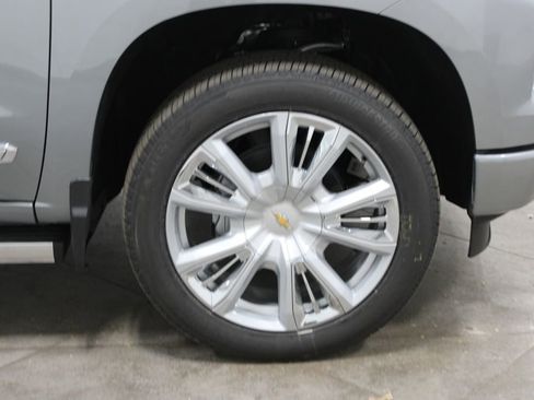 New 2026 Chevrolet Silverado 1500 High Country AWD/4WD image 71