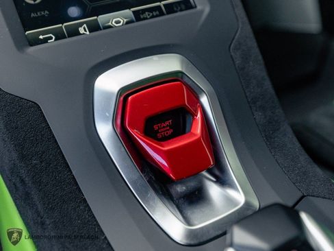 Used 2023 Lamborghini Huracan STO RWD image 18