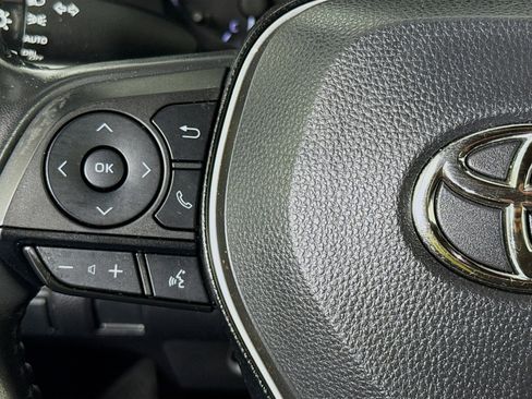 Used 2023 Toyota Corolla SE FWD image 13