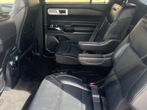 Used 2021 Ford Explorer ST w/ Equipment Group 401A AWD/4WD image 10