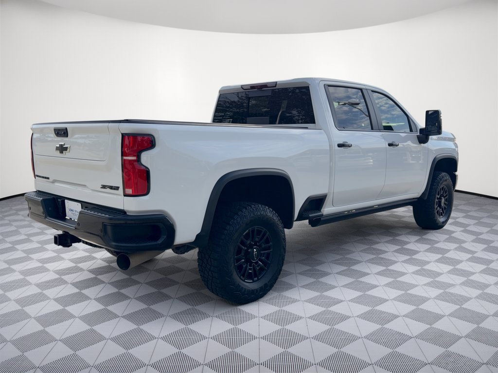 Certified 2025 Chevrolet Silverado 2500 ZR2 w/ Technology Package AWD/4WD image 9