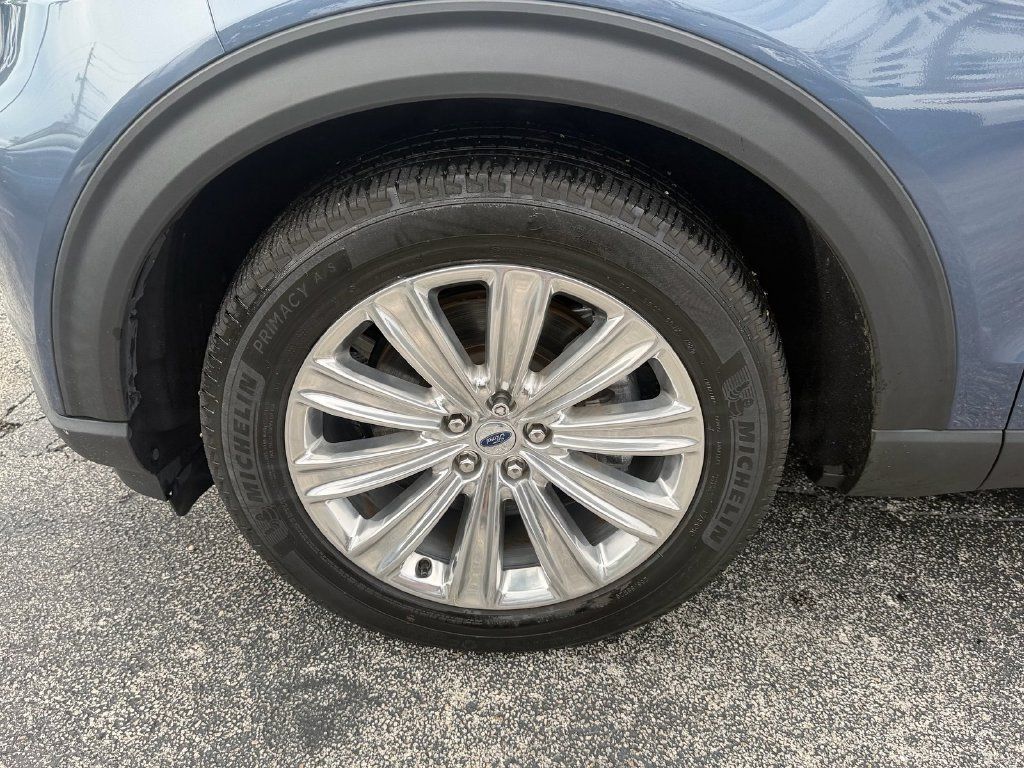 Used 2021 Ford Explorer Limited w/ Hybrid Equipment Group 310A RWD image 21