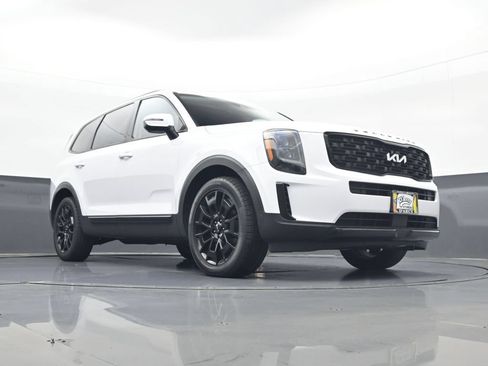 Used 2022 Kia Telluride EX w/ EX Premium Package AWD/4WD image 25