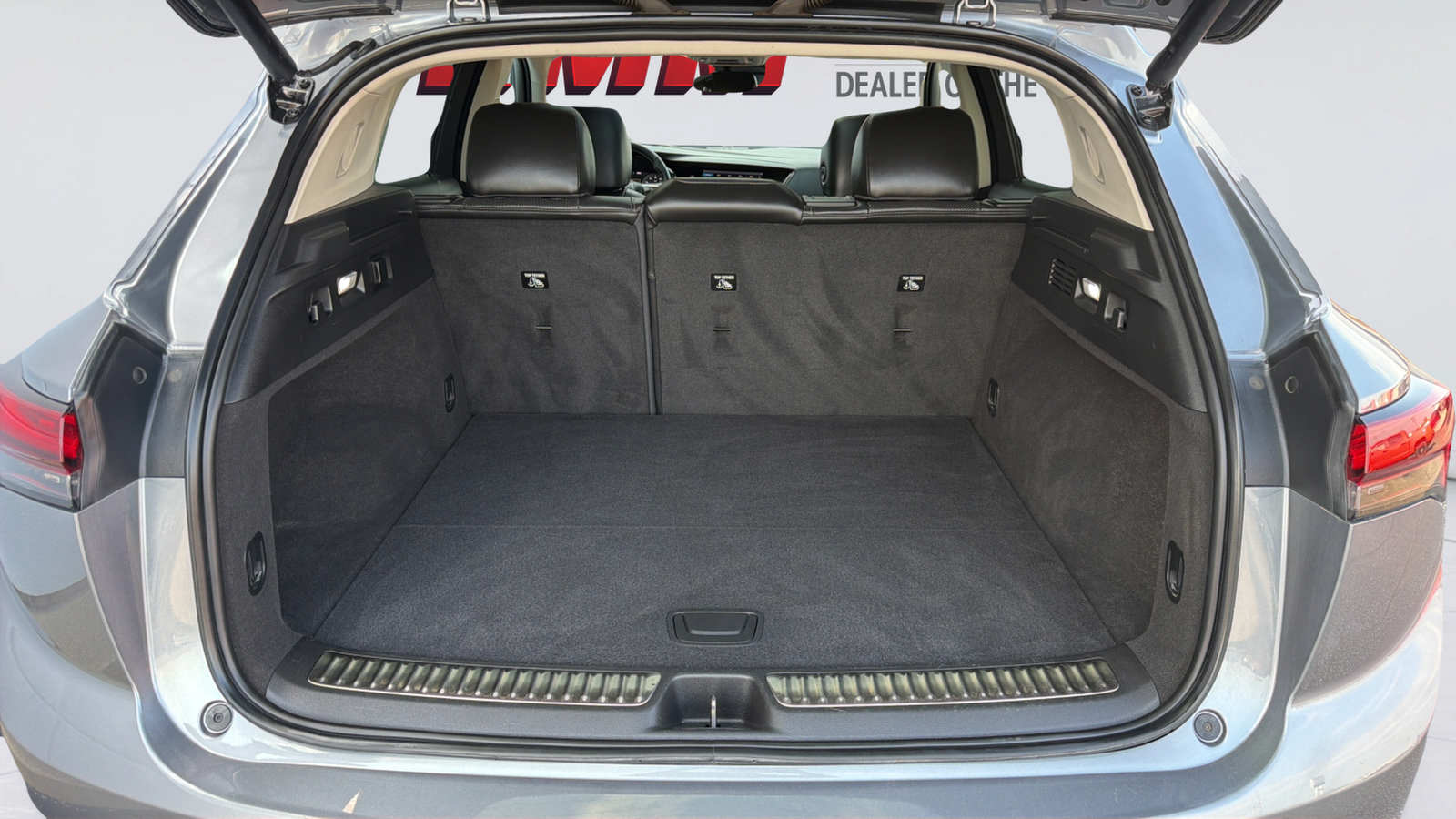 Used 2021 Buick Envision Essence AWD/4WD image 26