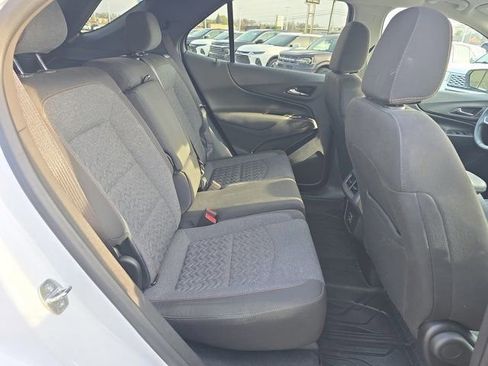 Used 2024 Chevrolet Equinox LT w/ LPO, Floor Liner Package FWD image 18