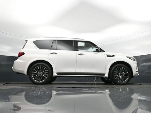 Used 2024 INFINITI QX80 Premium Select w/ Cargo Package image 46
