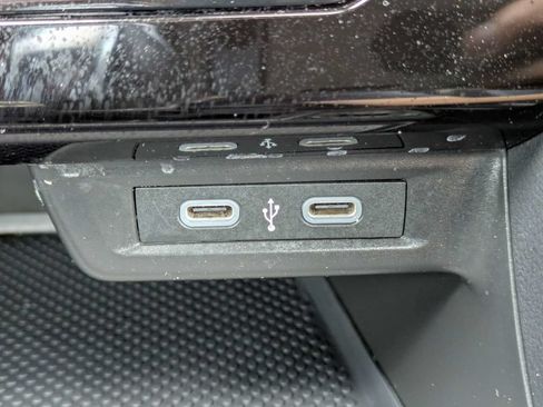 Certified 2026 Volkswagen Jetta SE FWD image 28