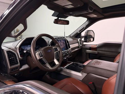 Used 2022 Ford F350 King Ranch w/ King Ranch Ultimate Package image 15