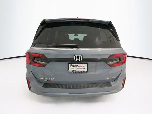 Used 2025 Honda Odyssey Sport-L image 6