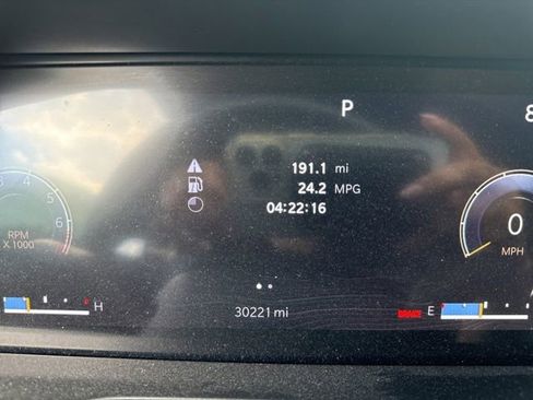 Used 2022 Jeep Grand Cherokee L Limited AWD/4WD image 7