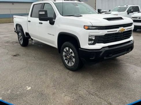 New 2026 Chevrolet Silverado 2500 Custom w/ Custom Convenience Package AWD/4WD image 1
