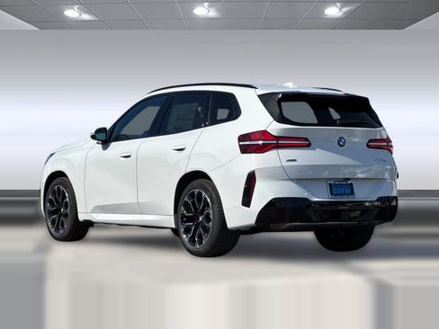 Used 2026 BMW X3 xDrive30 w/ Premium Package AWD/4WD image 3