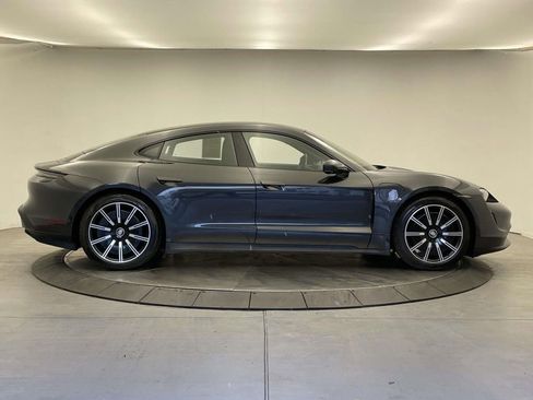 Used 2021 Porsche Taycan 4S image 8