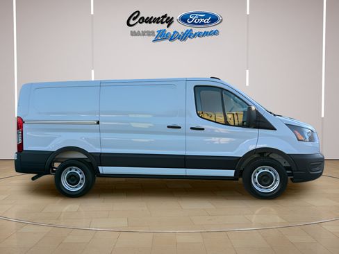 New 2026 Ford Transit 150 Low Roof RWD image 21