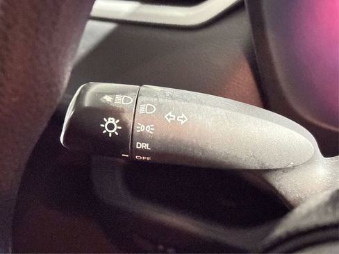 Used 2021 Toyota RAV4 LE image 24