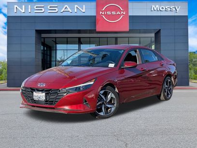 Used 2023 Hyundai Elantra SEL w/ Convenience Package