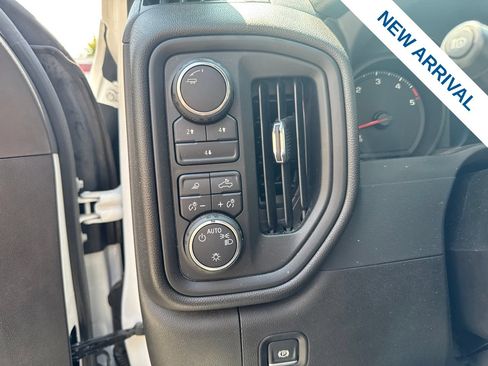 Used 2025 Chevrolet Silverado 2500 Custom w/ Custom Value Package AWD/4WD image 19