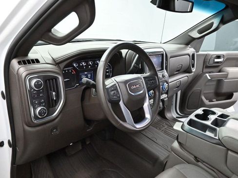 Used 2022 GMC Sierra 1500 SLT AWD/4WD image 13
