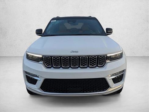 New 2025 Jeep Grand Cherokee Summit image 6