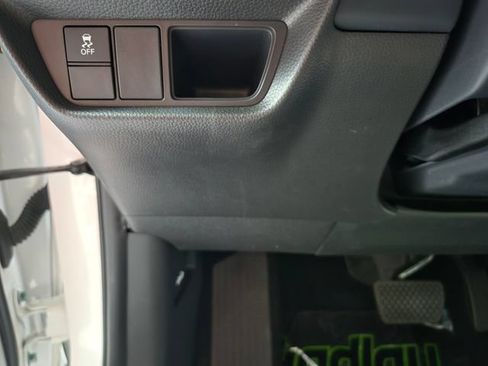 Used 2023 Honda HR-V EX-L image 17