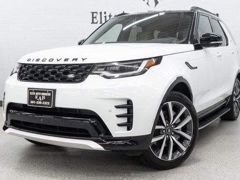 Used 2024 Land Rover Discovery Dynamic SE image 60