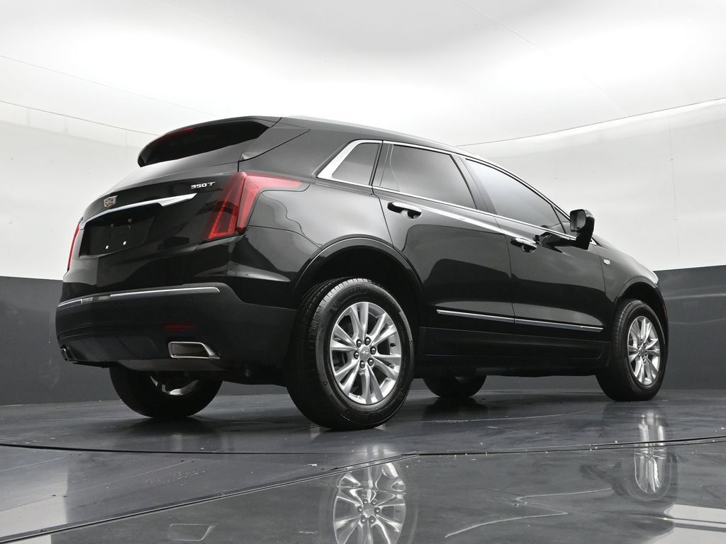Certified 2025 Cadillac XT5 Luxury FWD image 24