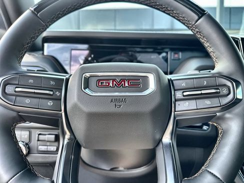 New 2026 GMC Yukon AT4 w/ AT4 Premium Plus Package AWD/4WD image 33