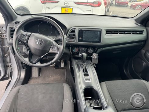 Used 2019 Honda HR-V Sport image 12