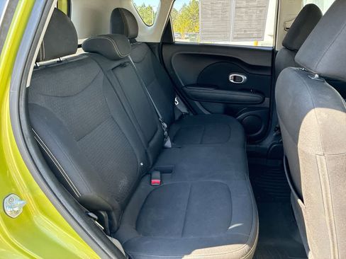 Used 2014 Kia Soul + image 22